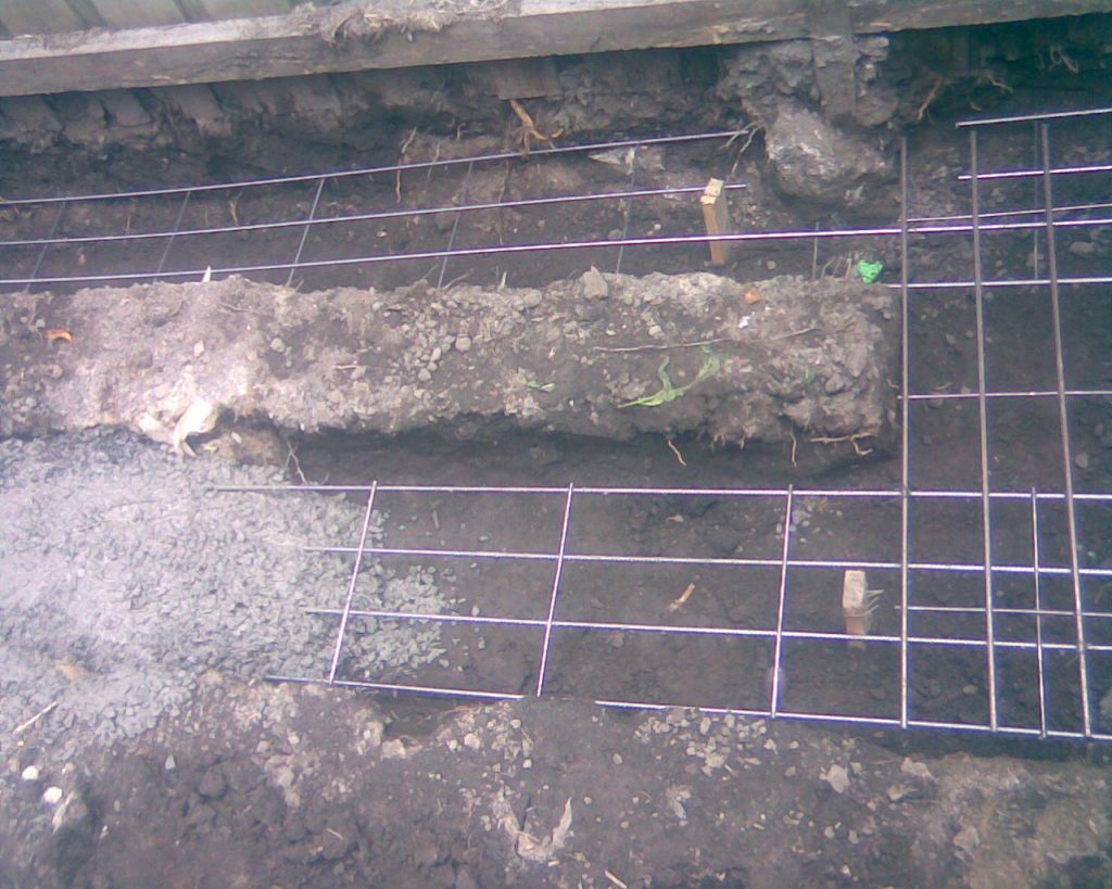 Steel reinforced foundations