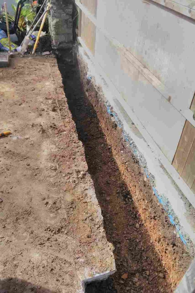 Excavation for boundary wall